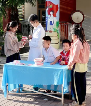 Tư vấn nha khoa Tiểu học Hiệp Thành